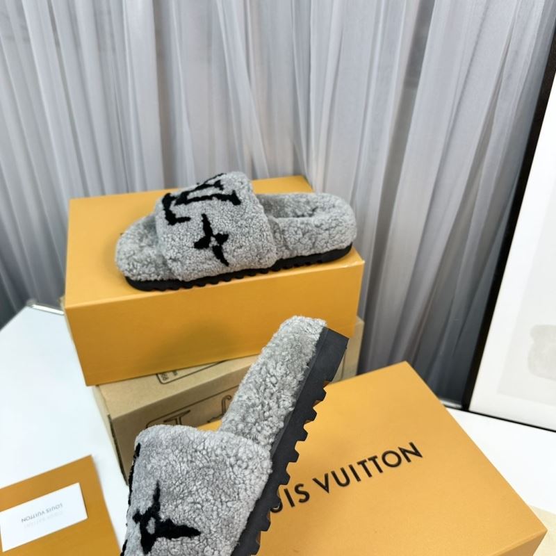 Louis Vuitton Slippers